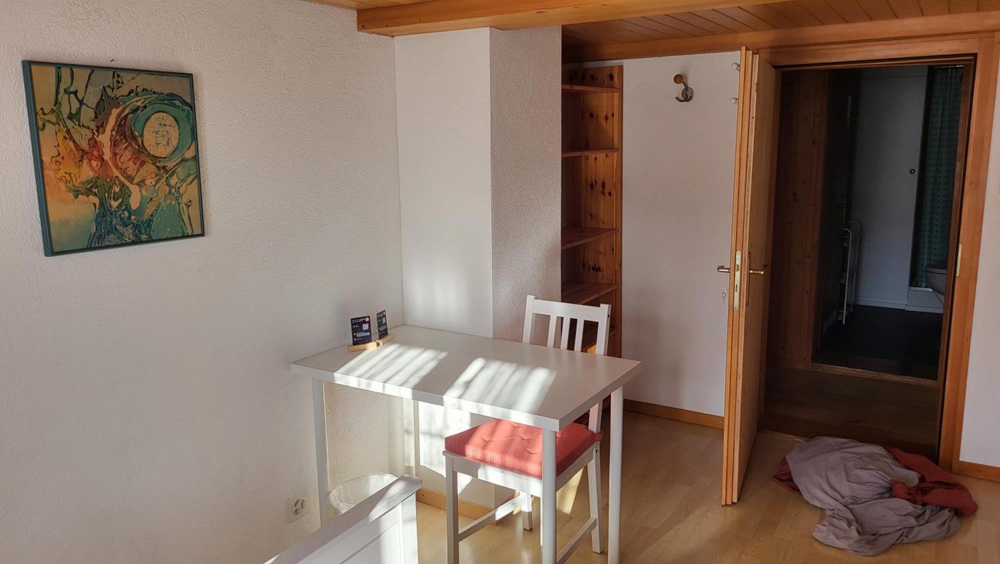 Auszeit Bed and Breakfast Wattenwil Εξωτερικό φωτογραφία