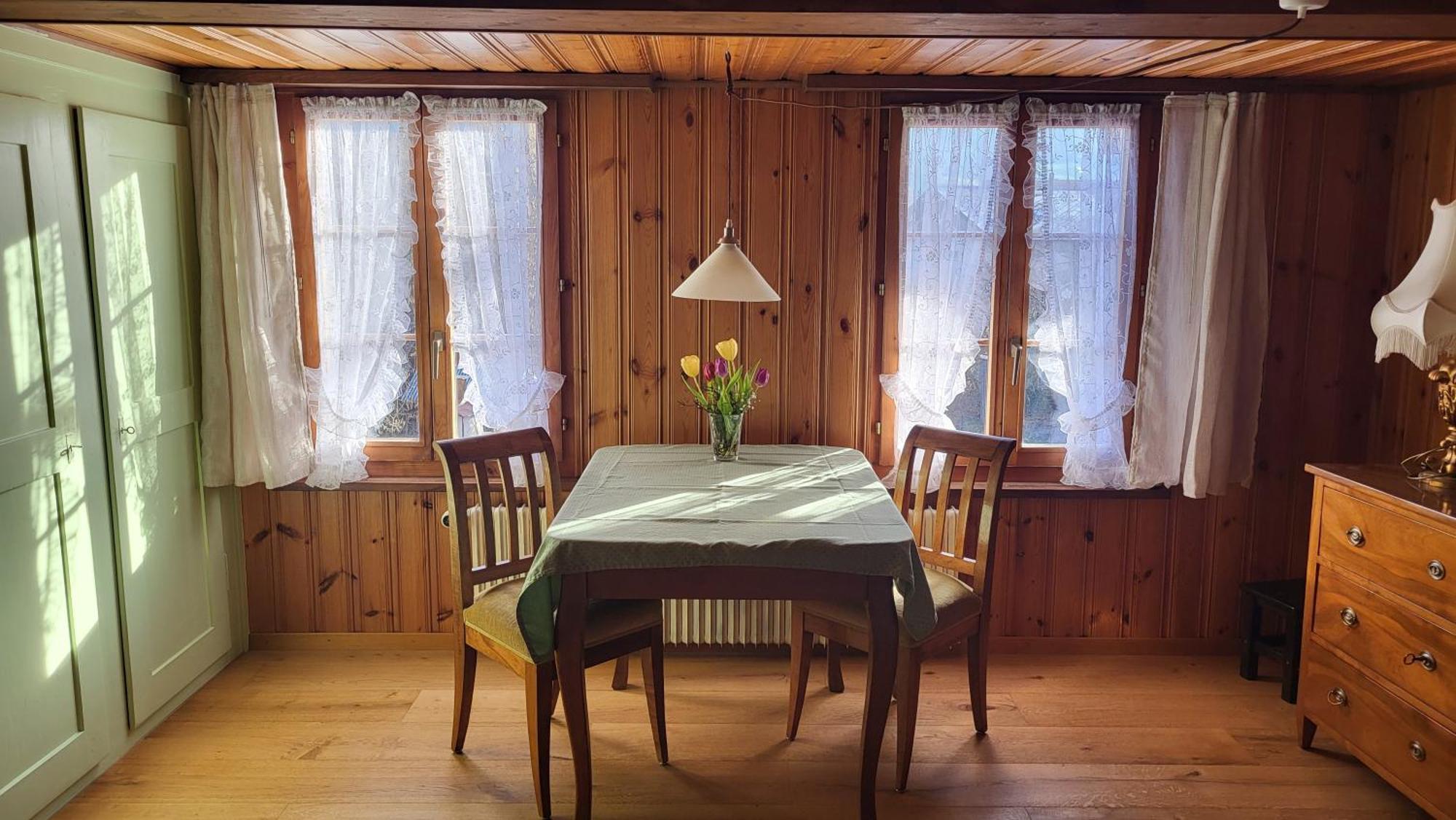 Auszeit Bed and Breakfast Wattenwil Εξωτερικό φωτογραφία
